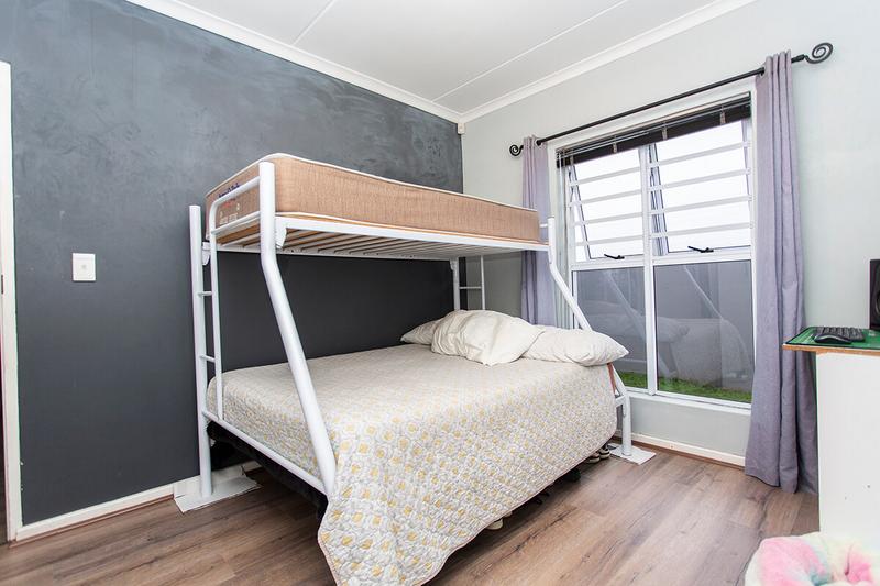 2 Bedroom Property for Sale in Brackenfell South Western Cape
